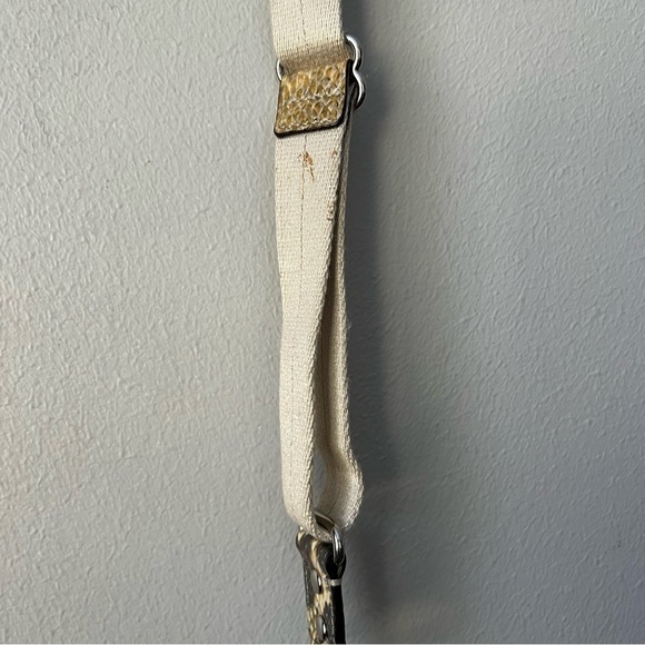 Coach Sutton 43976 Signature Python Swingpack Crossbody Khaki Natural Silver - Picture 6 of 9